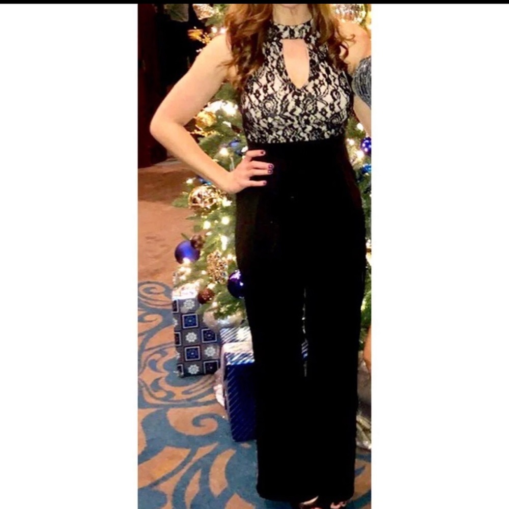 Francesca’s Jumpsuit, size small